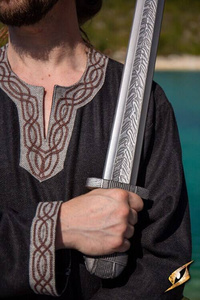 Fimbul Tunic - Black