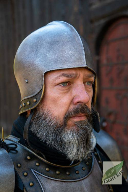 Knightly Helmet