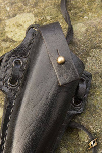 Woodsman Knife & Holder - Right - Epic Black