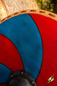 GastiR Shield - Blue/Red - 75 cm