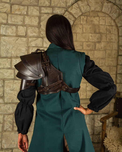 Crisso Leather Spaulders 2ND ED - Brown