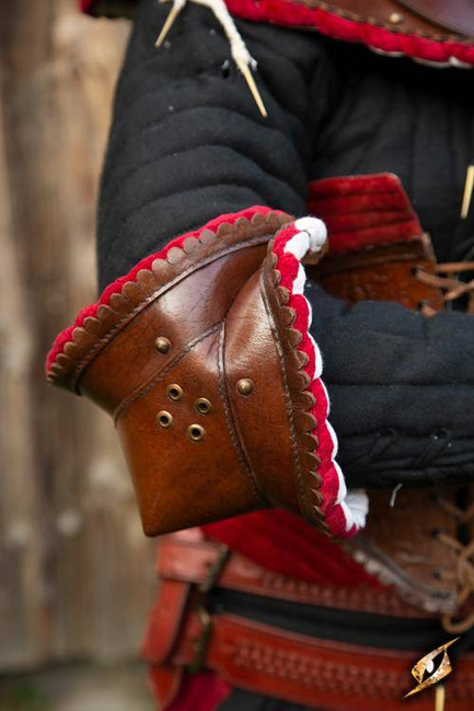 Noble Leather Couter - Dark Red
