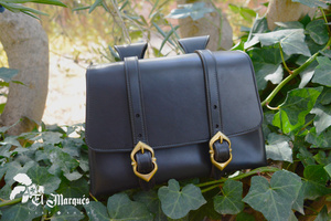 Adventurer bag - Black - skórzana kaletka