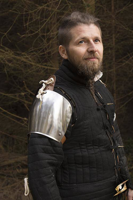 Churburg Shoulders - Polished Steel