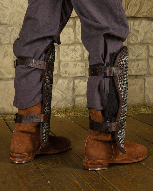 Connor chainmail greaves - Blank