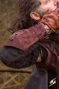 Ranger Bracers - Suede - Brown