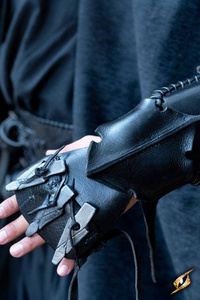 Claw Bracer - Left Arm - Black/Desert Beige