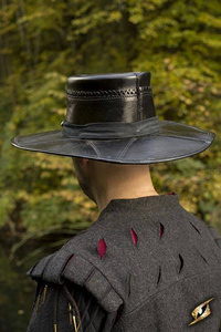 Witch Hunter Hat - Black