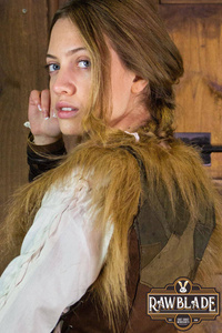 Falcon Woman Leather Jerkin