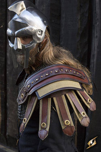 Roman Shoulder Armour - Brown