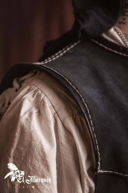 Leather Vest Long - Black