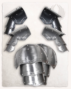 Mina Spaulders Blank