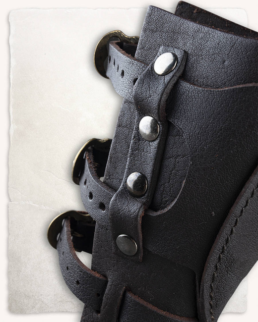 Geralt Bracers with Throwing Dagger Holder - Left - Brown