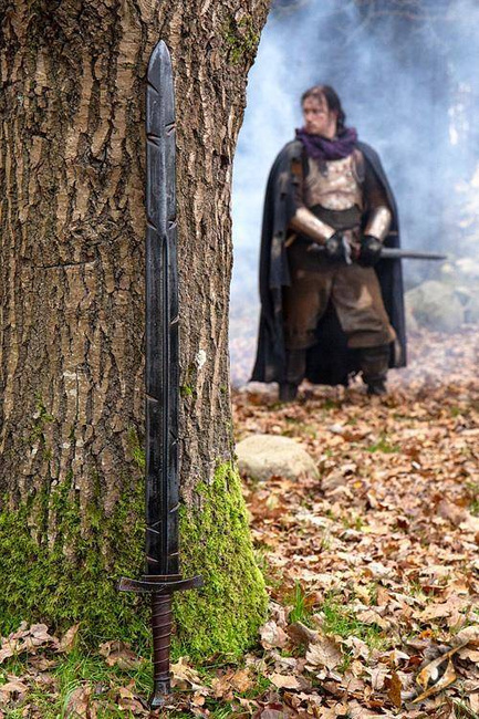 Battleworn Footman Sword - 110 cm