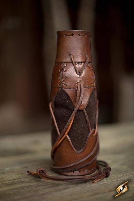 Laced Bottle Holder - Brown