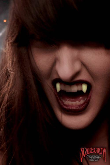 ScareCrow Vampire Fangs - Classic - Night Glow