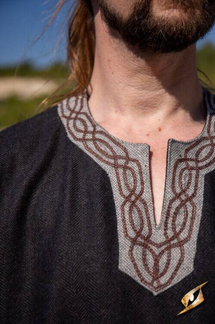 Fimbul Tunic - Black