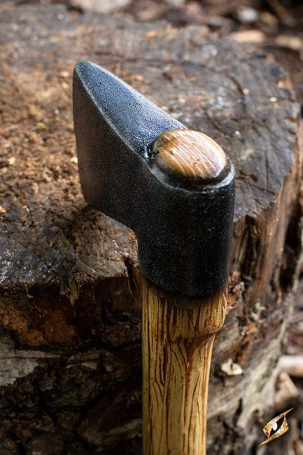 Woodsman Throwing Axe