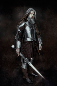 Gustav Plate Arm Guard - Browned