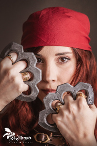 Knuckle - bezpieczny kastet