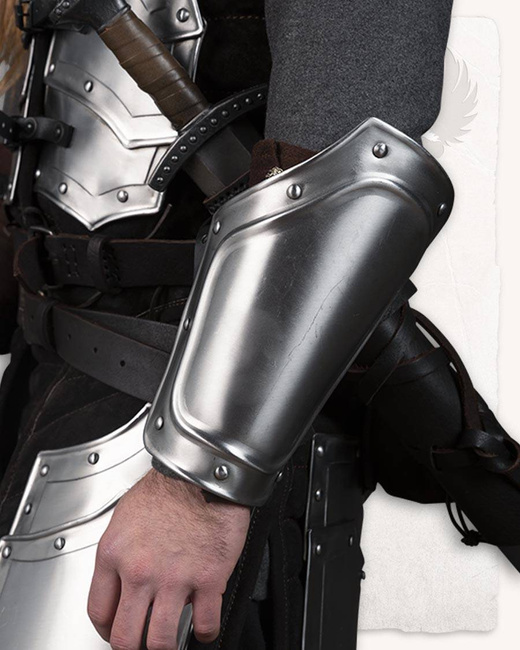 Georg Bracers - Blank