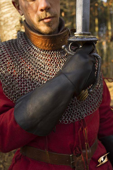 Falcon Gloves - Black