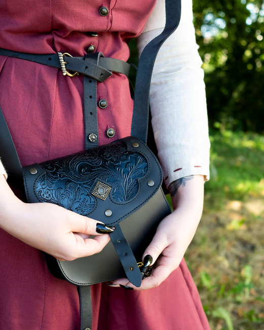 Escudero shoulder bag - Black - skórzana torba na ramię