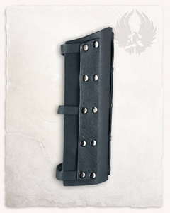 Erend Greaves - Black