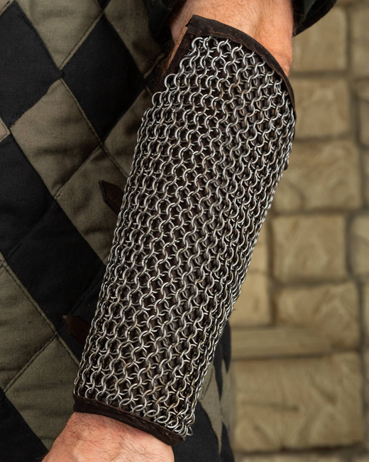Connor Chainmail Bracers - Oiled