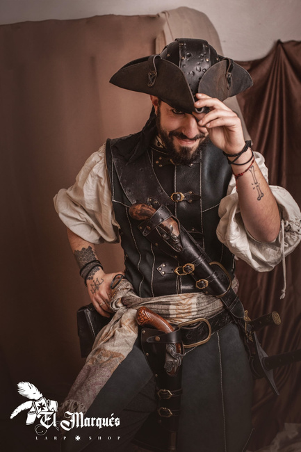 Leather Vest Long - Black