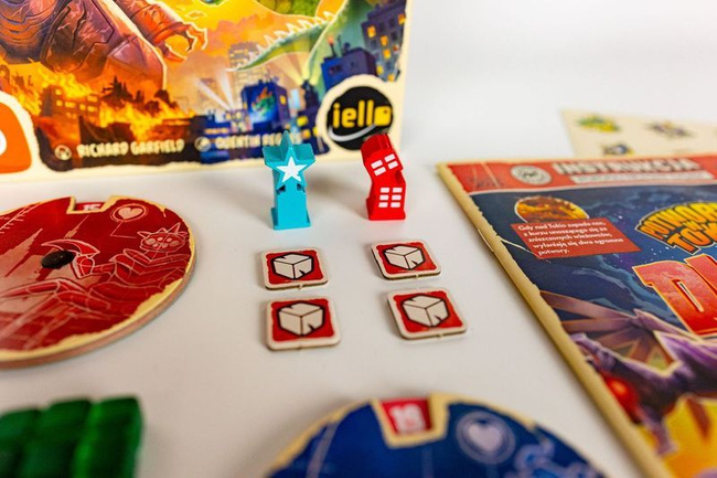 Potwory w Tokio: Duel