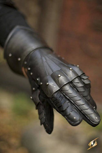 CQ Undead Gauntlets