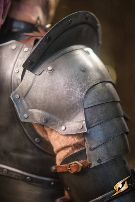 Captain Pauldrons - Epic Dark