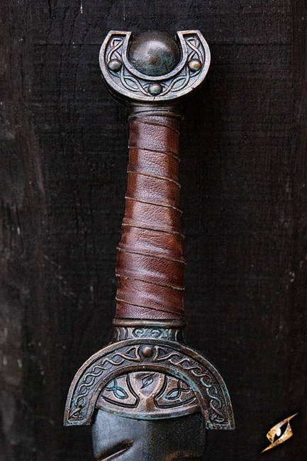 Battleworn Celtic Leaf Sword - 60 cm
