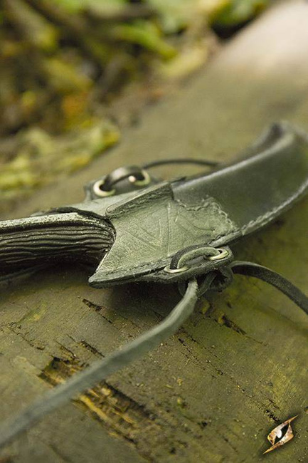 Dark Elven Throwing Knife Holder - Epic - inc. Knife