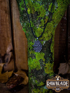 Cunning Fox Amulet - Steel