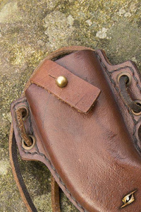 Skinner Knife & Holder - Brown