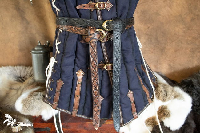 Adventurer Belt - Brown - skórzany pas