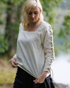 Abby Blouse Metal Eyelets - Cream