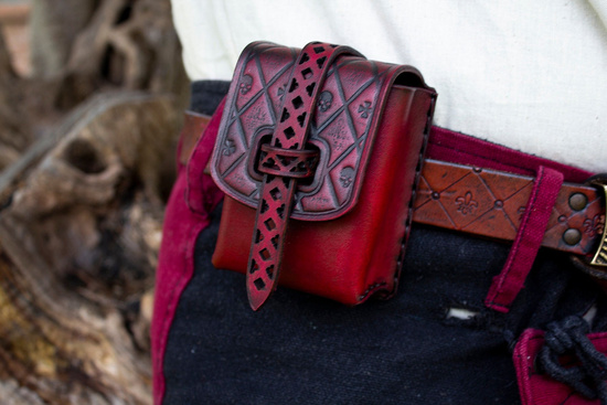Witcher belt pouch - Red