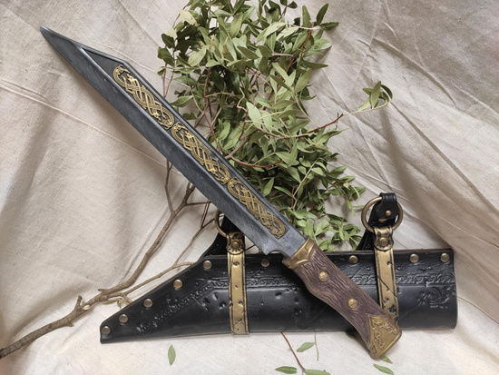 Seax - Dragon blade - Wooden handle - Gold
