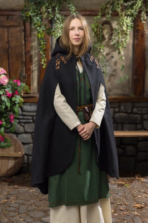 Cape Aric - Wool - Black