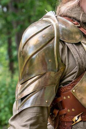 Illumine Shoulder - Brass/Red