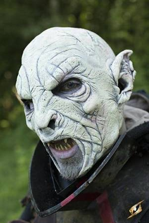 Beastial Orc - White / maska lateksowa Ork