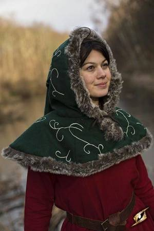 Hood - Fur - Green