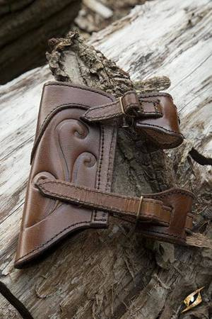 Illumine Sword Holder - Dark Brown