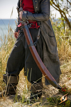 Curved Scabbard - pochwa na zakrzywione miecze