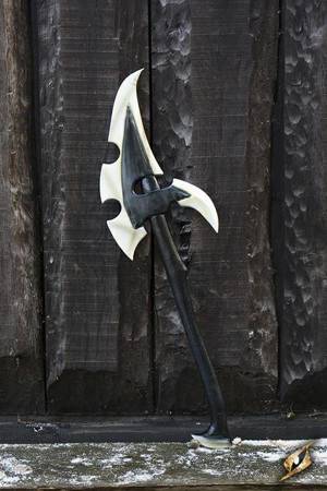 Dark Elven War Axe - 100 cm