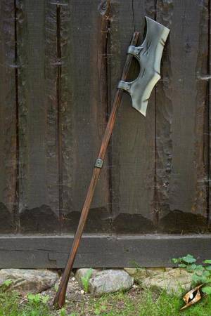 Single Bladed Long Axe - 190 cm